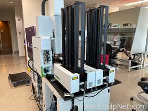 Perkin Elmer Janus G3 RUO Automated Workstation with Two PlateStaks and Plate Handler II Robot