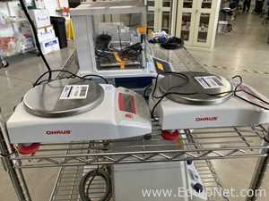 lote de  2 Balança de Laboratório Ohaus Corporation PA1602