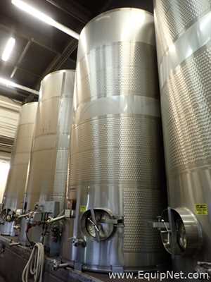 Paul Mueller 6000 Gallon Stainless Steel Wine Storage And Bottling Tank  No. 206