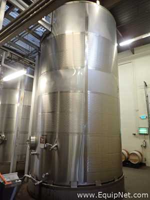 Paul Mueller 10000 Gallon Stainless Steel Wine Storage And Bottling Tank  No. 210