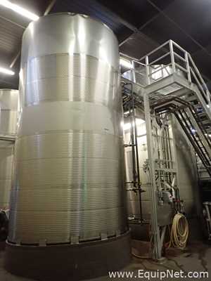 Paul Mueller 10000 Gallon Stainless Steel Wine Storage And Bottling Tank  No. 211