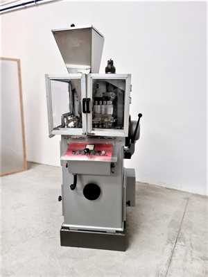 RONCHI AR 18/23 Tablet Press