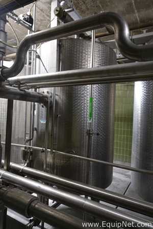 Jedinstvo Zagreb 32 HL - 27 BBL Stainless Steel  Vertical Tank