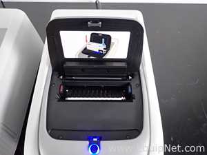 Los aus 2 PCR und Thermocycler BioFire FilmArray Instruments FilmArray 2.0
