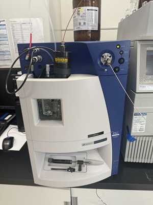 Espectrômetro de Massa MICROMASS UK Quattro Micro