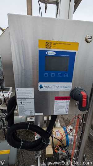 Sistema de Purificação e Destilação de Água Sani Fab UV Treatment Skid