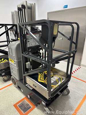Elevador JLG Industries 15MVL