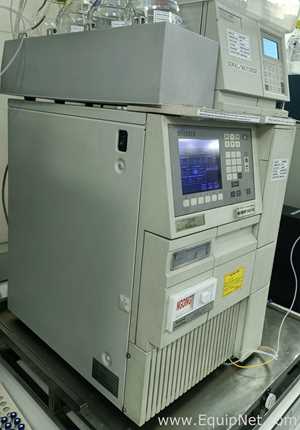 Lot of Laboratory Equipment: Balances, Dissolution Systems, Density Meter and HPLCs