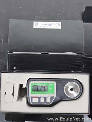 Lote de 2 Refractómetro Atago Co, Ltd. PR-201a