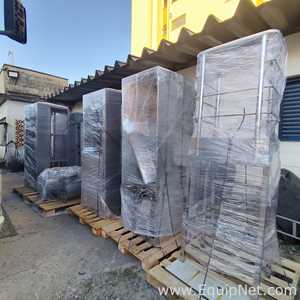 Lote com 3 Módulos de Fluxo Laminar Vertical VECO MFLV