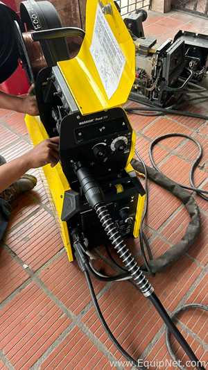 ESAB Welding Co Warrior 350i MV CC CV Solder Equipment