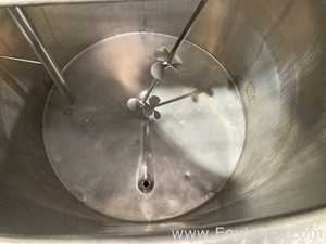 Tanque Acero inoxidable  . 500 Galones