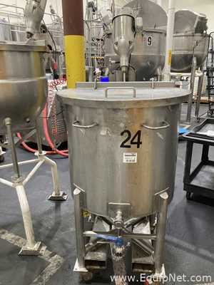 80 Gallon Sani-Flo Welding Ltd. Stainless Steel Mixing Tank