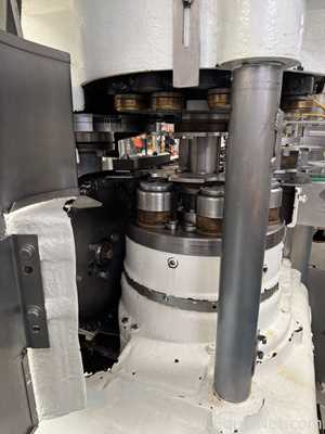 Crown 40 FTC.-UB-G-FJ Can Filler With Angelus 61H Seamer And Heuft HBXXXT2 Can Inspection System