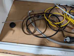 Hemco Laboratory Enclosure Fume-Hood System.
