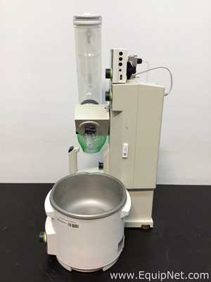 Buchi Labortechnik AG R-210 Evaporator With Vacuum Pump V-700