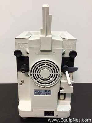 Buchi Labortechnik AG R-210 Evaporator With Vacuum Pump V-700