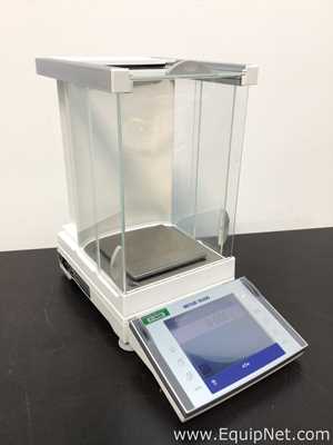 Mettler Toledo XP203S Balance