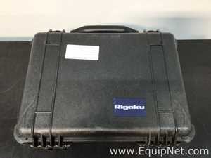 Espectrômetro de Massa Rigaku PROG-1005832