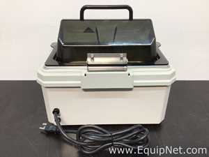 Lot Of 2 Fisher Scientific 2230 Isotemp Waterbath And Circulator