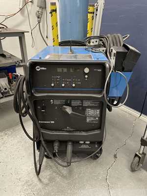 Miller Syncrowave 200 Welder