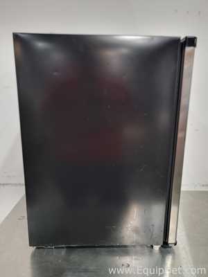 Unidade de Refrigeração Whynter LLC  CUF-210SSa