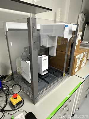 Agilent Technologies Bravo Liquid Handler - R