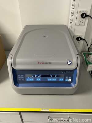Thermo Fisher Scientific Megafuge ST1 Plus Laboratory Centrifuge