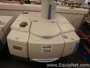 Espectrómetro Thermo Scientific Nicolet iS50 FT-IR