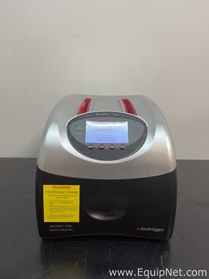 Analisador Invitrogen BenchPro 2100