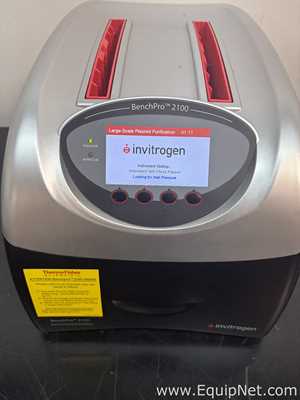 Analisador Invitrogen BenchPro 2100