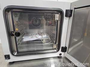 Binder KT 53-UL Cooling Incubator