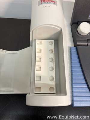 Espectrofotómetro Thermo Fisher Scientific Spectronic 200E