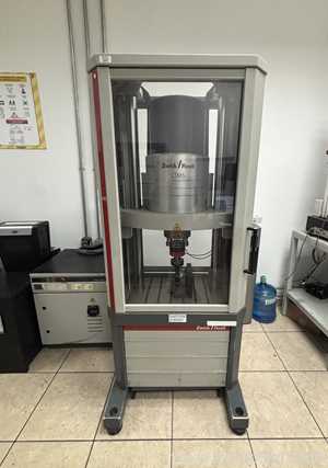 Máquina de Ensayos Electrodinámicos de Fatiga Zwick Roell LTM 5 kN