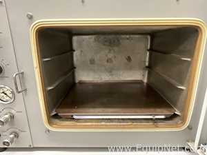 Gallenkamp OVA031.XX1.5 Laboratory Vacuum Oven