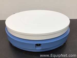 Los aus 2 Rührer und Heizplatte Thermo Scientific Magnetic Stirrer Rt Basic-22