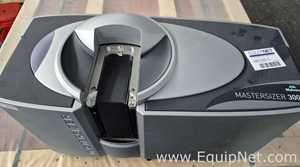 Malvern Mastersizer 3000 Particle Size Analyzer with Computer and Accessories - Lab Crate No 4