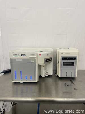 Life Technologies Attune NxT Acoustic Focusing Flow Cytometer w/ Attune Autosampler NxT Gen