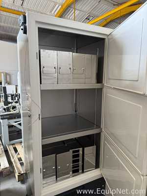 New Brunswick Scientific U535 -86 Ultra Low Temperature Freezer