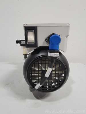 Bomba de Laboratorio Leybold D4B