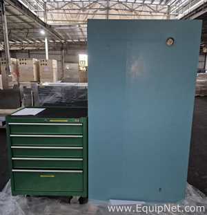 Lot of Storage Cabinets with Tools and Fittings - Pallet No 109