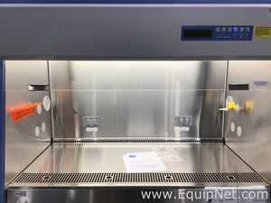 Thermo Scientific 1300 Series A2 Biological Safety Cabinet 4Ft With Stand