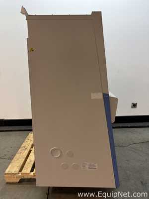 Thermo Fisher Scientific 1375 1300 Series A2 4Ft Biological Safety Cabinet with Stand