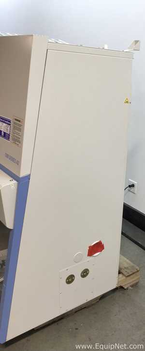 Thermo Scientific 1300 Series A2 Biological Safety Cabinet 4Ft With Stand