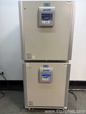 PHCBI MCO-230AICUVLG-PA Cell-IQ Double Stacked CO2 Incubator With 2 H2O2 Generators