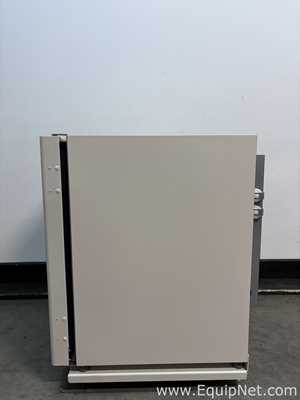Thermo Scientific HERAcell Vios 250i CO2 Incubator