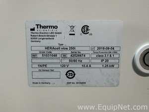 Thermo Scientific HERAcell Vios 250i CO2 Incubator