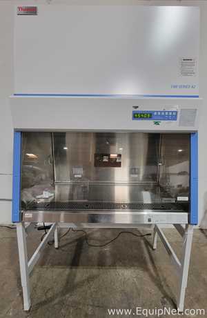 Cabina de Seguridad Biológica Thermo Scientific 1375