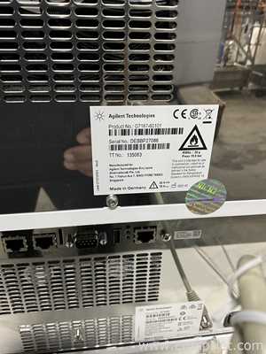 HPLC Agilent Technologies 1290 Infinity II Series