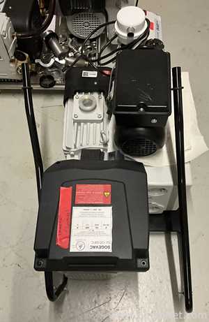 Bomba de Vacío Leybold SOGEVAC SV 120 BIFC